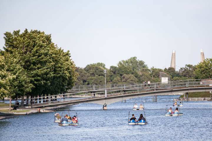 Pédalos sur le bassin Bonsecours